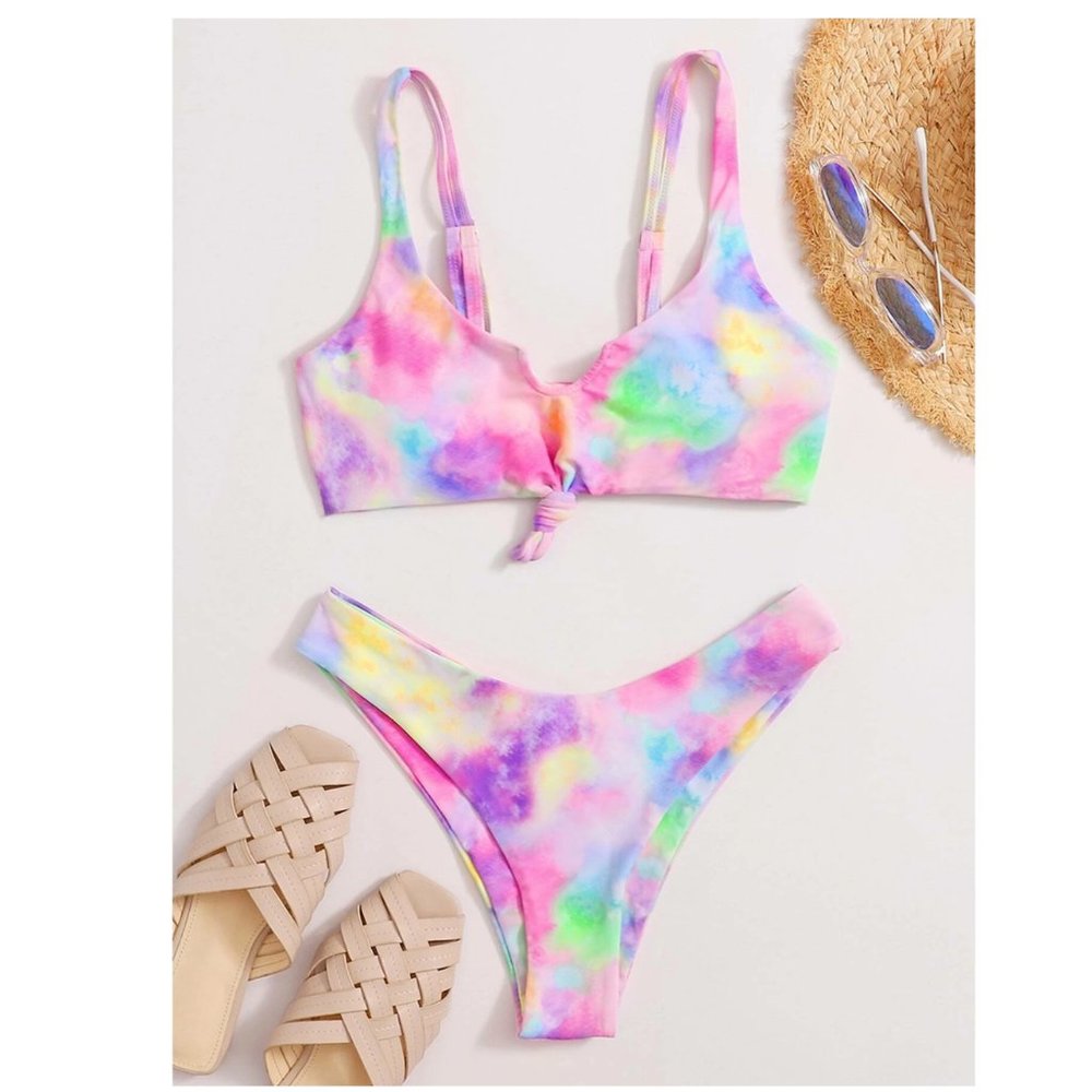 🏝 Tie Dye Knot Bikini